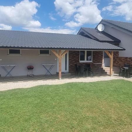 Alexej Apartmany Veľký Meder Dış mekan fotoğraf